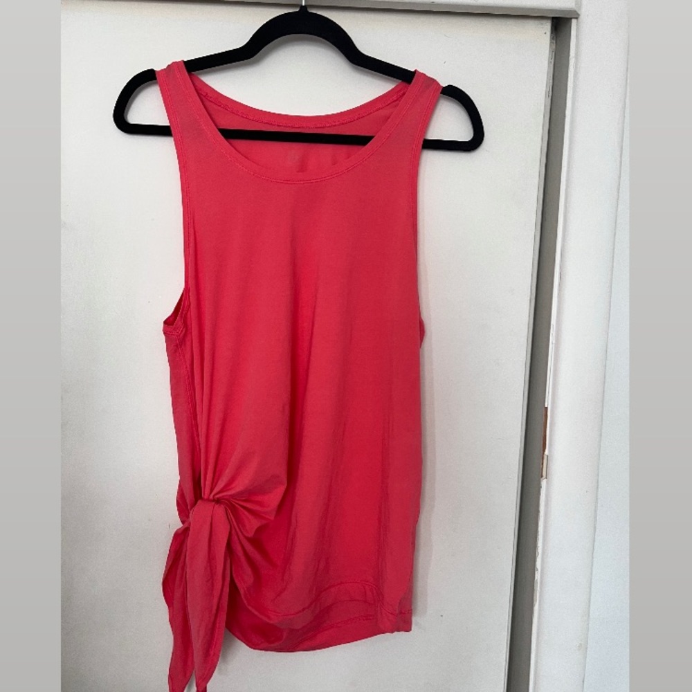 Lululemon Pink Tank - Side Knot